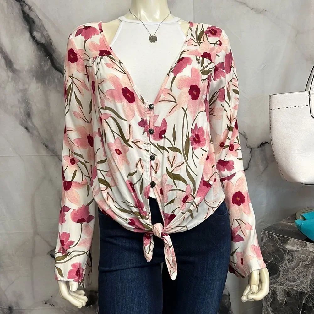 *LA hearts blouse - Picture 6 of 8